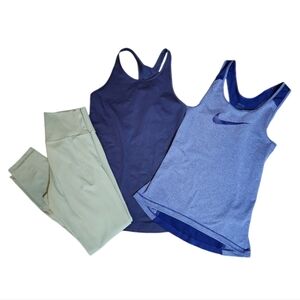 Bundle Nike Dri Fit Tank, Under Armour Tank, Social Tourist Leggings‎ XS